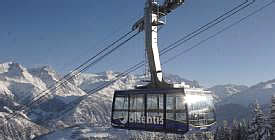 Sommer oder Winterferien in Disentis, Bündner Oberland, Neue Luftseilbahn; schöne Ferienwohnung im Disentiserhof